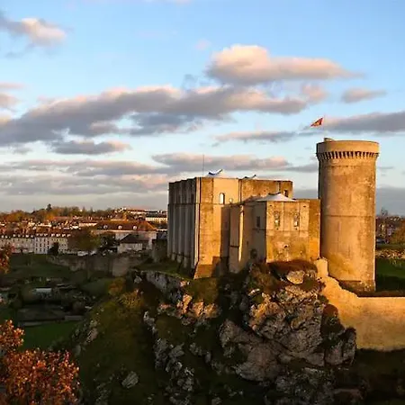 Apartment D'arlette - Terrasse En Centre Falaise (Calvados)