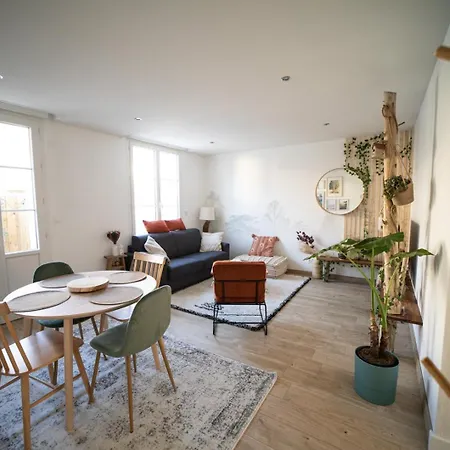 Apartment D'arlette - Terrasse En Centre Falaise (Calvados)
